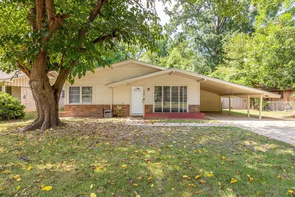 322 Lenwood Drive, Nacogdoches, TX 75964