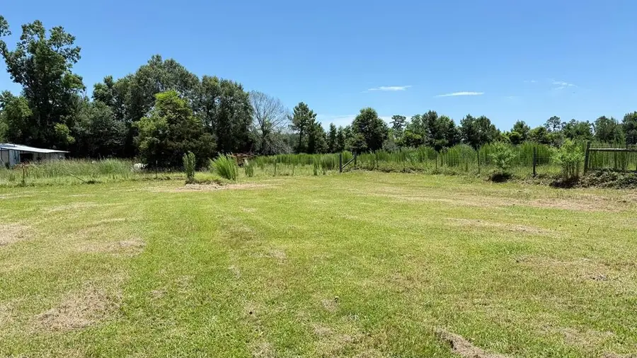295 County Road 810, Buna, TX 77612 - #2
