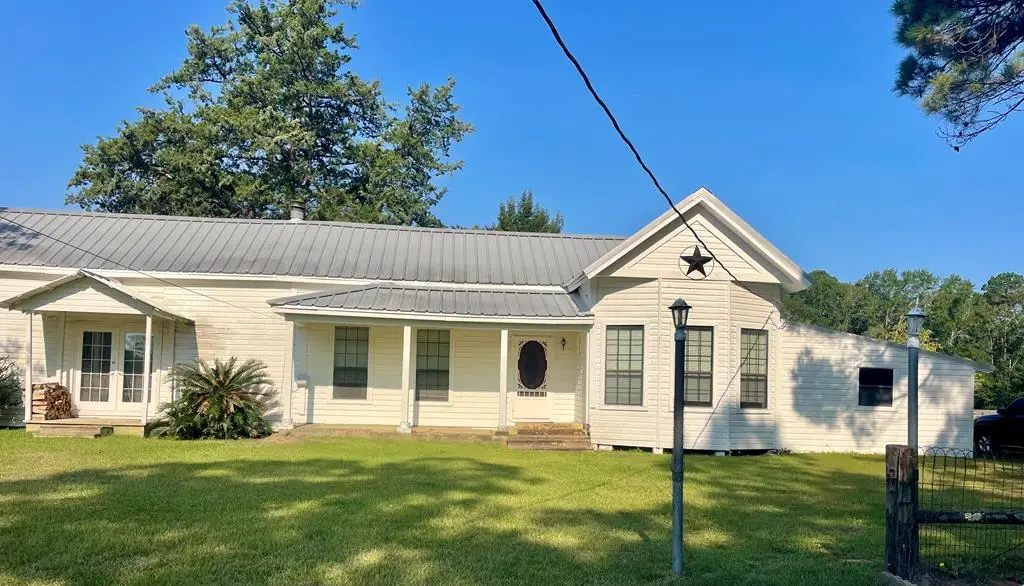 370 Spur 165, Brookeland, TX 75931 - #1