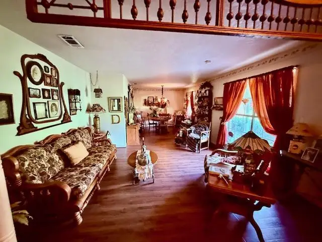 315 Williams Street, Newton, TX 75966 - #2