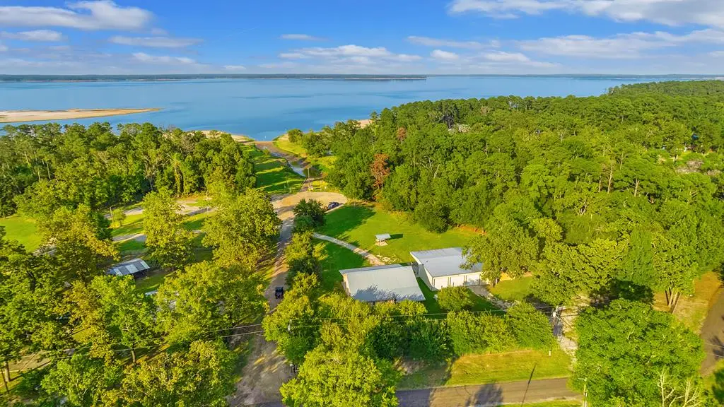 231 Shorewood, Zavalla, TX 75980 - #1