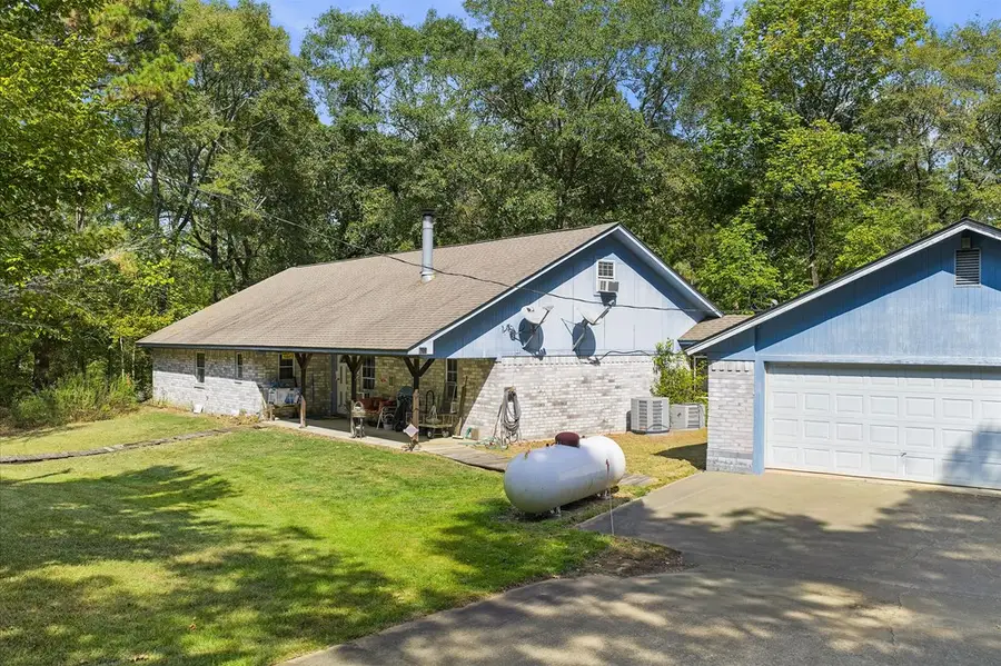 634 County Road 176, San Augustine, TX 75972 - #2