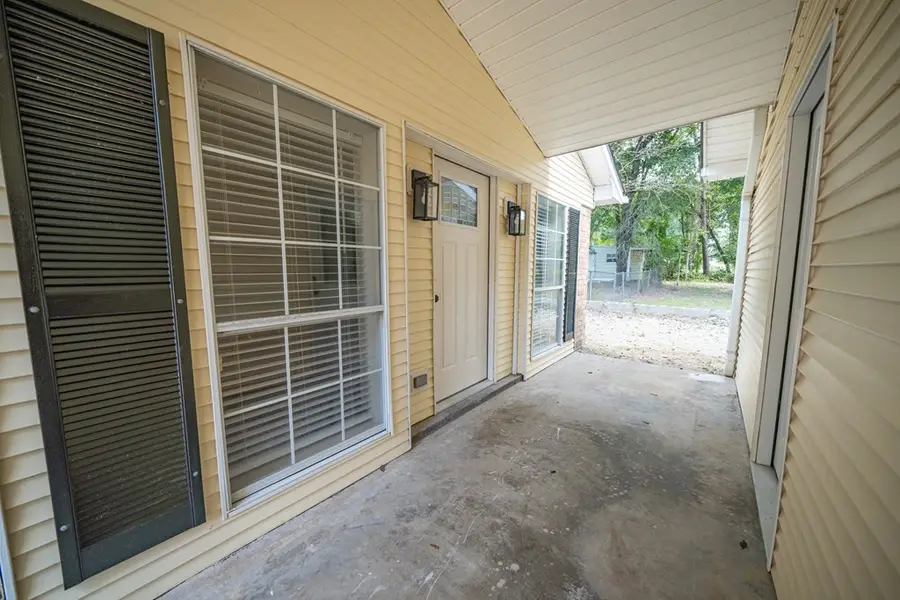 309 Camelot, Lufkin, TX 75904 - #3