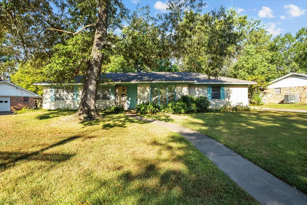 301 Cunningham Drive, Lufkin, TX 75901 - #1