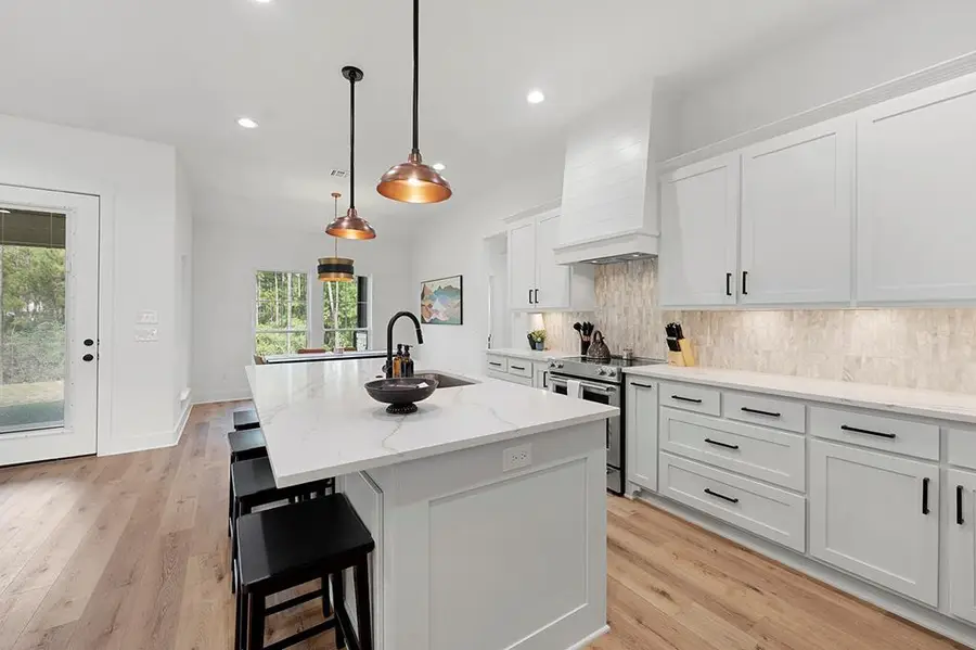 130 Crazy Horse Drive, Brookeland, TX 75931 - #2