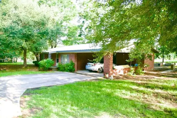 195 Hearne Rd, Corrigan, TX 75939