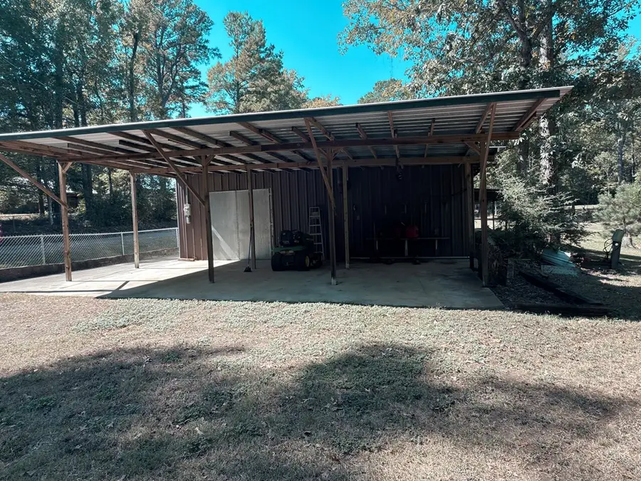 221 Winfree Dr, Hemphill, TX 75948 - #3