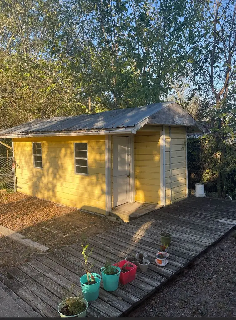 2401 Paul Avenue, Lufkin, TX 75901 - #3