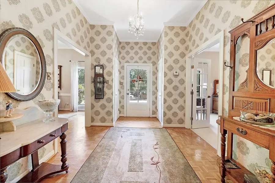 875 Holly, Jasper, TX 75951 - #2