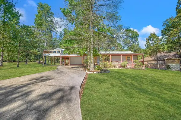 212 Angler Loop, Brookeland, TX 75931