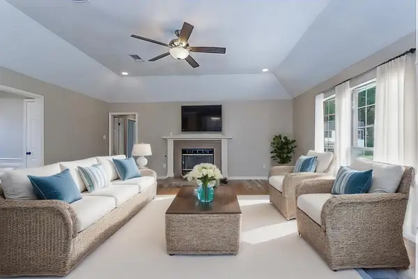 606 Englewood Drive, Lufkin, TX 75901