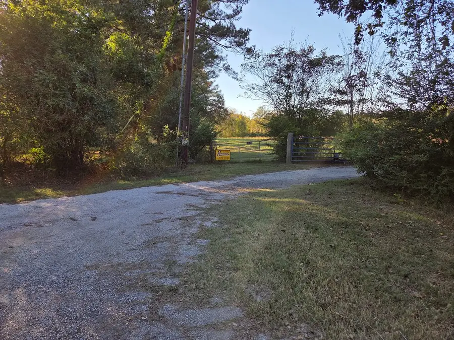 1844 Pahal Road, Huntington, TX 75951 - #2