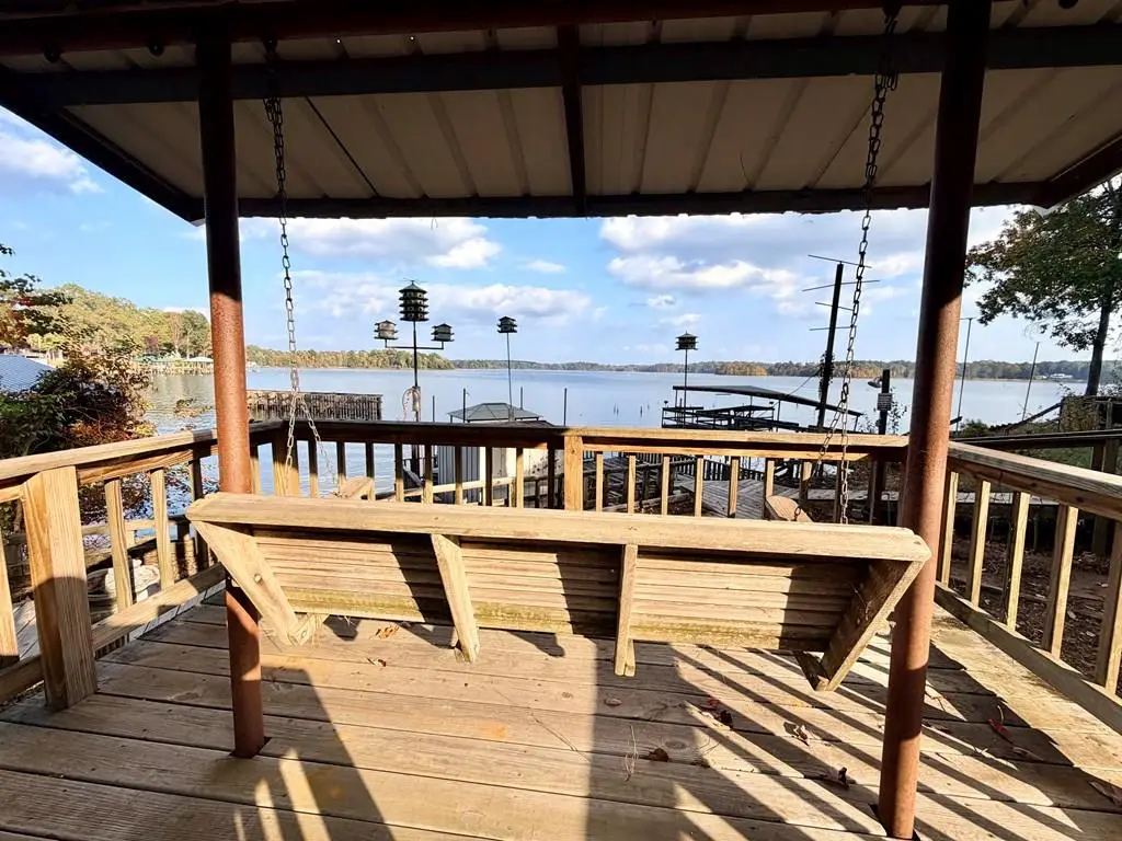 491 Midlake Dr, Hemphill, TX 75948 - #1