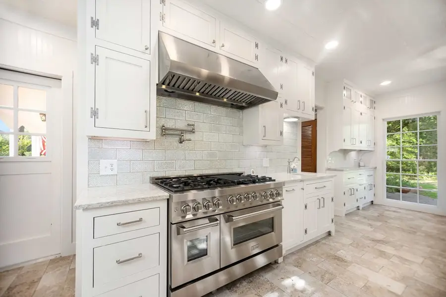 907 Southwood Drive, Lufkin, TX 75901 - #3