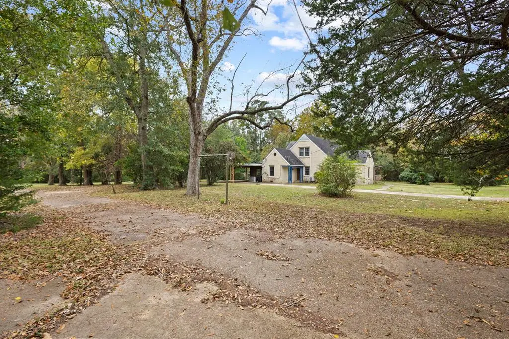 301 Pine, Woodville, TX 75979 - #1