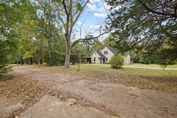301 Pine, Woodville, TX 75979