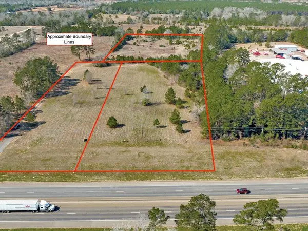 3100,3121 Nw Stallings Drive, Nacogdoches, TX 75964