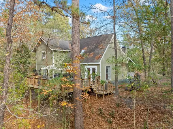 279 Angler Loop, Brookeland, TX 75931