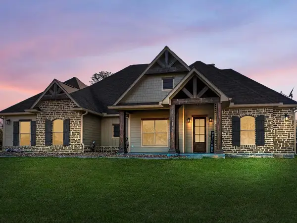 555 Private Rd 5192, Buna, TX 77612