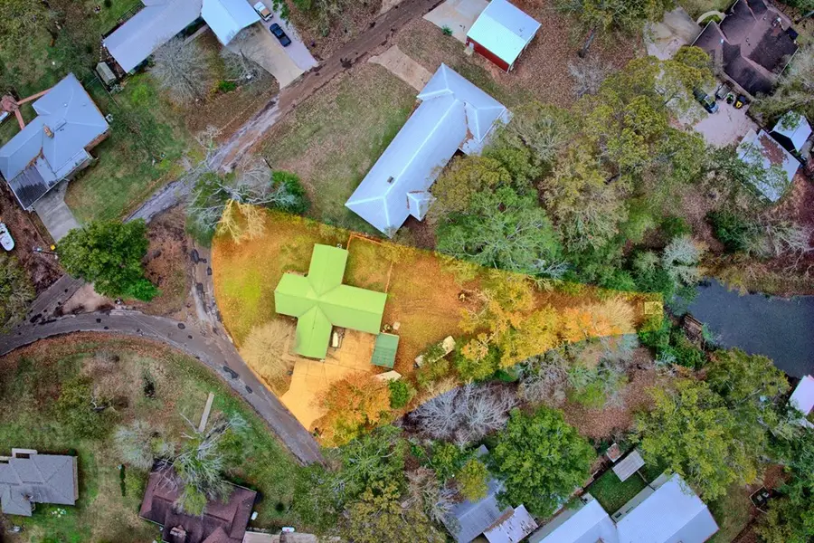 282 Holly Bay Circle, Hemphill, TX 75948 - #2