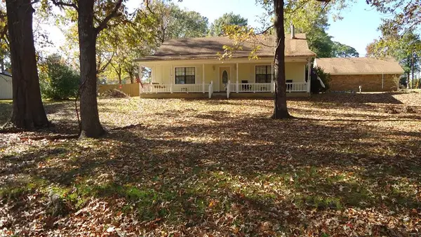 175 Confederate Drive, Hemphill, TX 75948