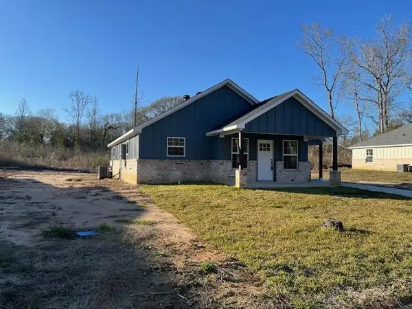 3416 Brookhollow Drive, Nacogdoches, TX 75964