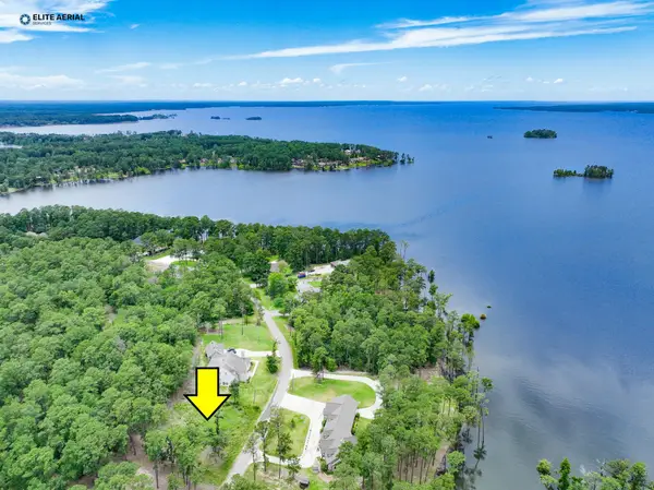 725 Crooked Branch Road, Brookeland, TX 75931