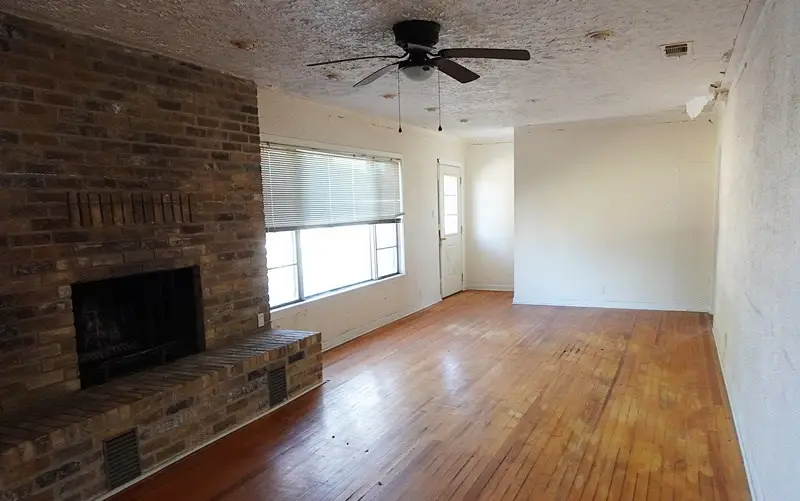 1010 East First Street, Groveton, TX 75845 - #3