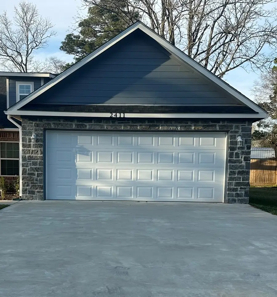 2411 Moffett Drive, Lufkin, TX 75901 - #3