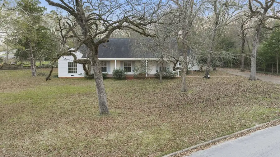 113 West Menefee, Lufkin, TX 75904 - #2
