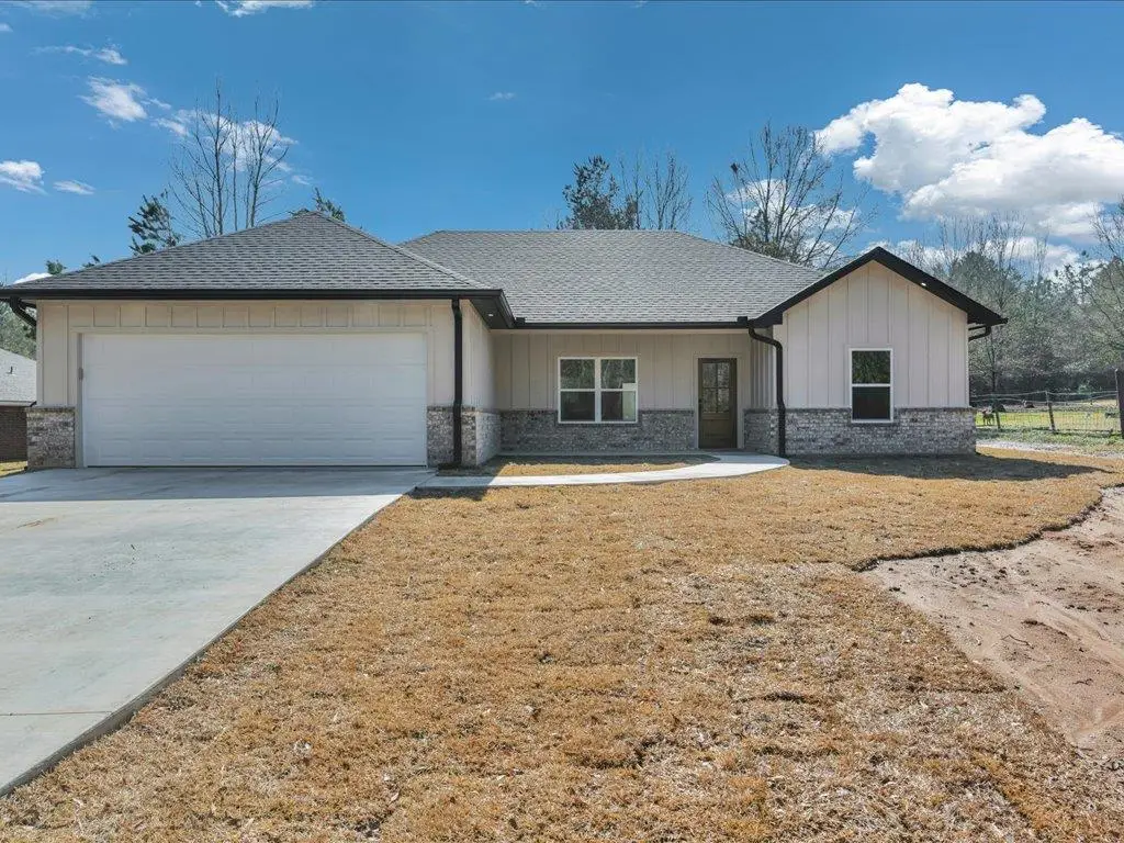 955 Whispering Pine Lane, Lufkin, TX 75901 - #1