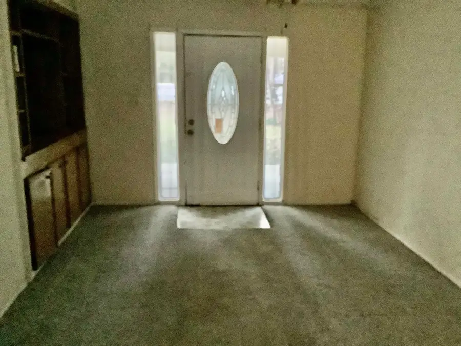 1537 E Gibson Street, Jasper, TX 75951 - #2