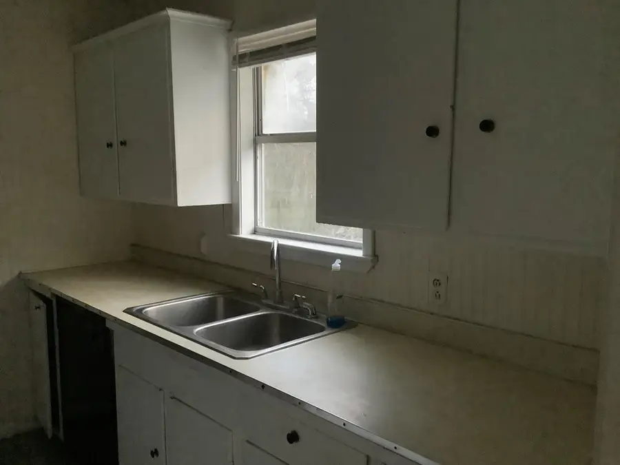 1537 E Gibson Street, Jasper, TX 75951 - #3