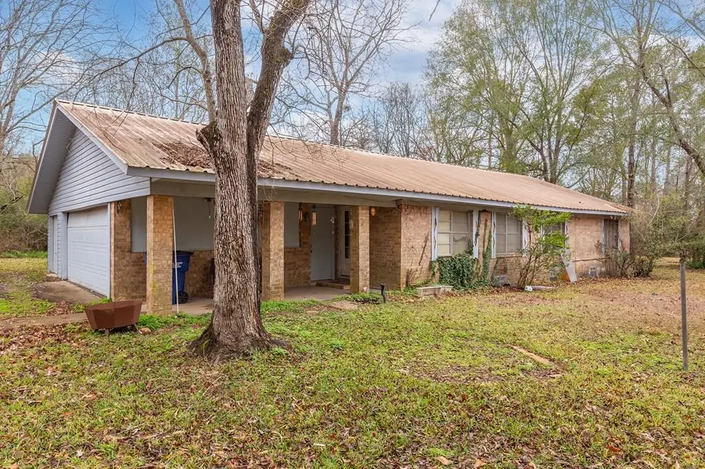 800 A. S. Davis Road, Diboll, TX 75941 - #1