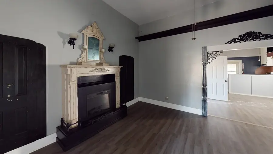 437 W Houston, Jasper, TX 75951 - #2