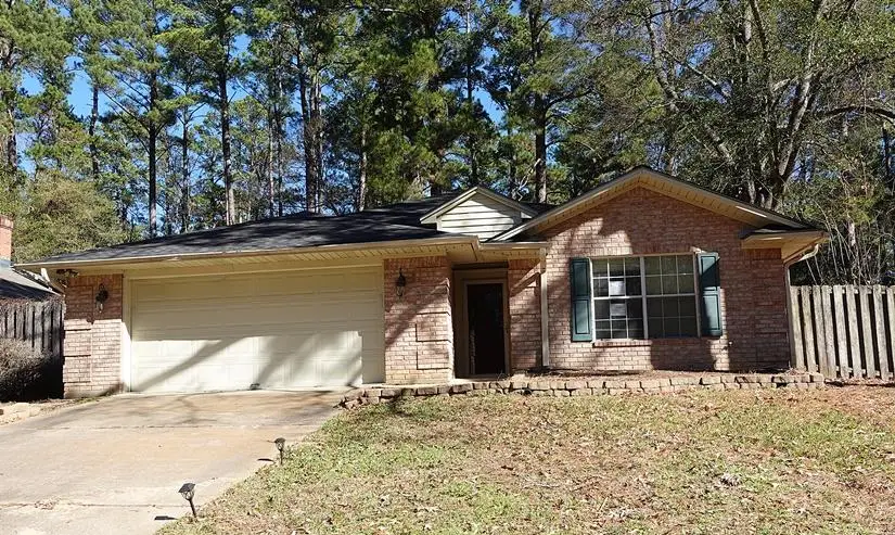 1711 Queens Row, Nacogdoches, TX 75965 - #1