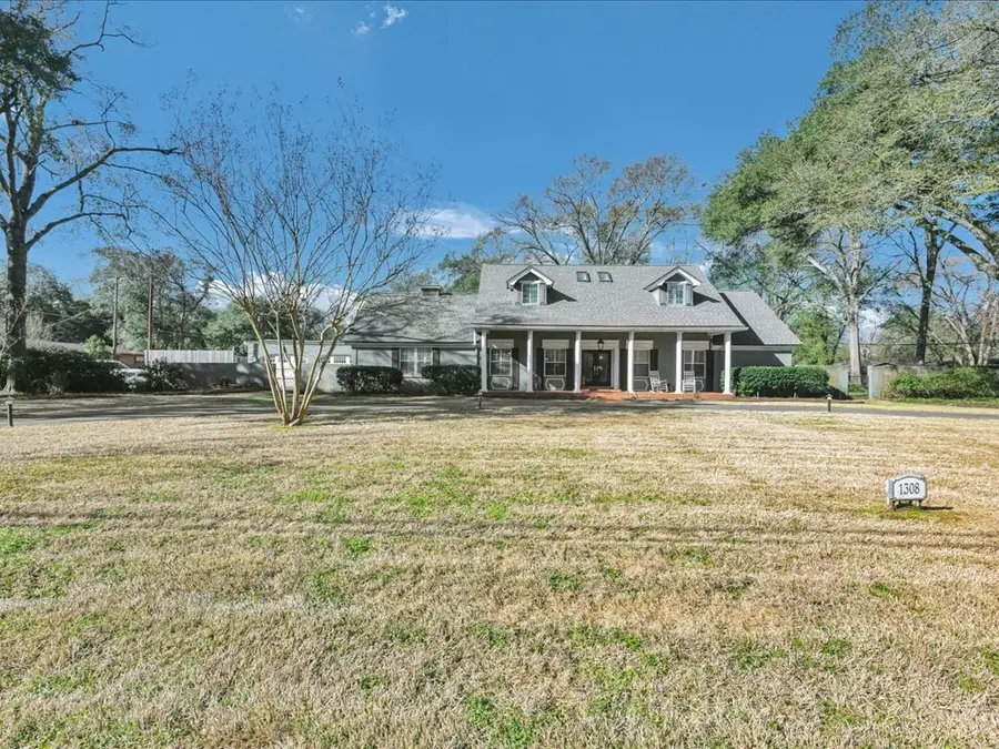 1308 Southwood, Lufkin, TX 75904 - #3