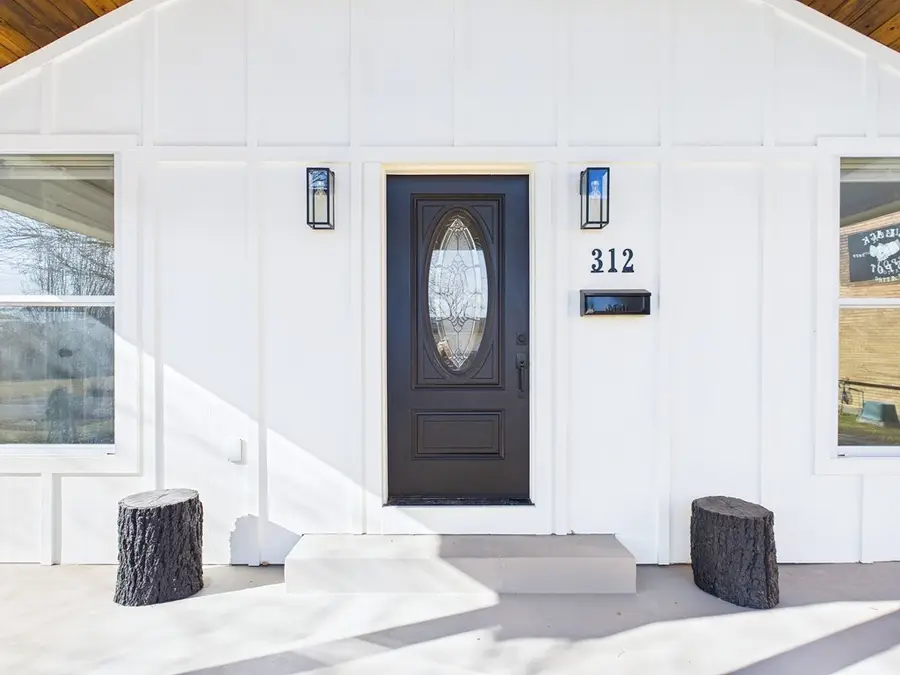 312 Mantooth Avenue, Lufkin, TX 75904 - #2