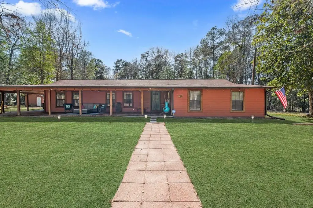 1083 County Road 297, Jasper, TX 75951 - #1