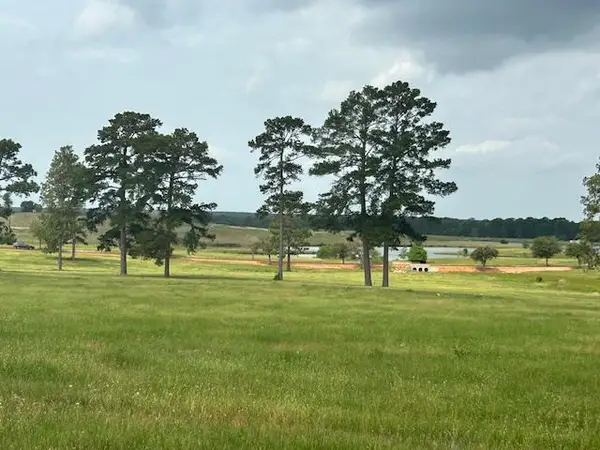 2622 Lakeland Ranch, Hillister, TX 77624