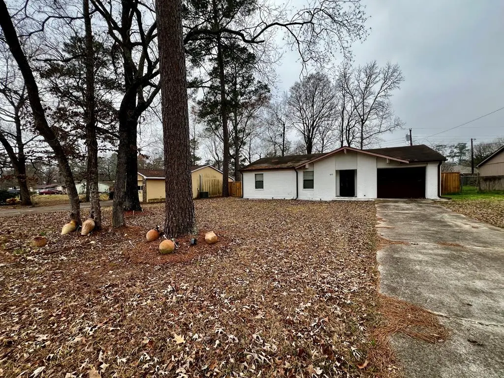 820 Wells Street, Diboll, TX 75941 - #1