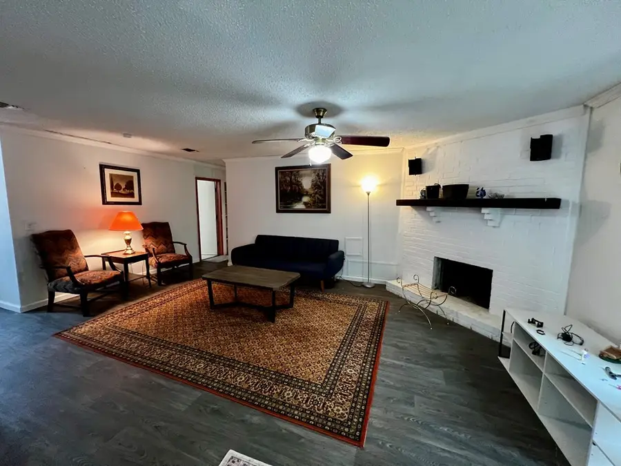 820 Wells Street, Diboll, TX 75941 - #3