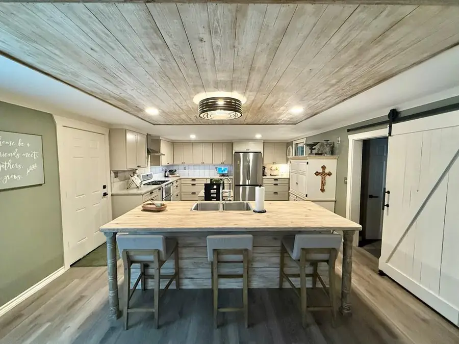 161 Spring Drive, Hemphill, TX 75948 - #2