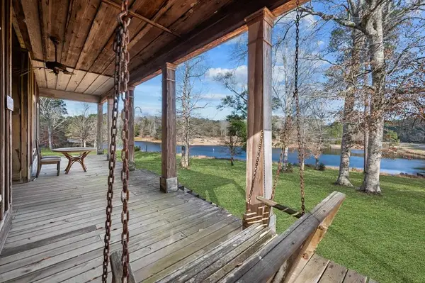 110 Private Rd 5020, Wiergate, TX 75977