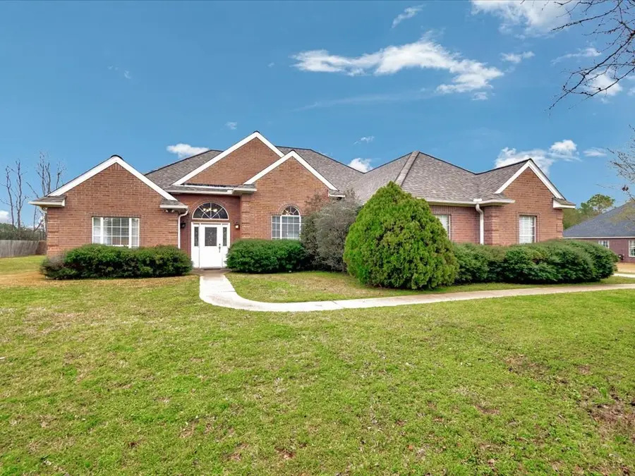 117 Colonial Hills Drive, Lufkin, TX 75901 - #2