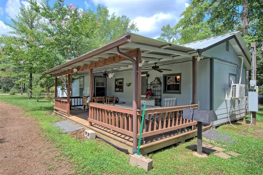 181 Pineridge Drive, Hemphill, TX 75948 - #2