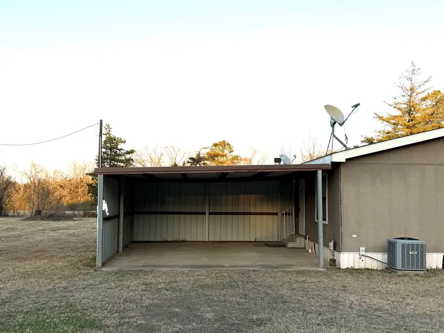 1067 Cr 3224, Center, TX 75935 - #2