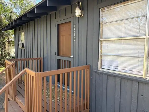 2310 E Main Street, Nacogdoches, TX 75961