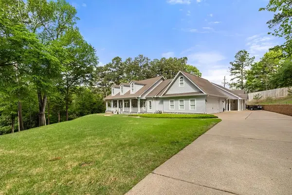 2631 Pinecrest Drive, Nacogdoches, TX 75965