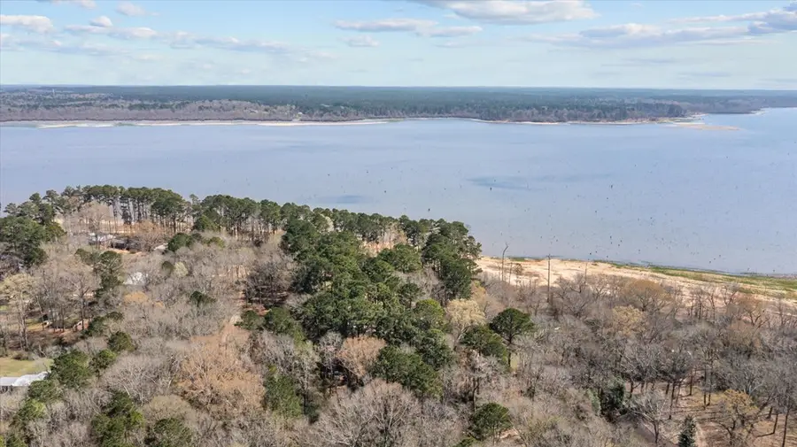 636 Campoli Road, Etoile, TX 75944 - #2